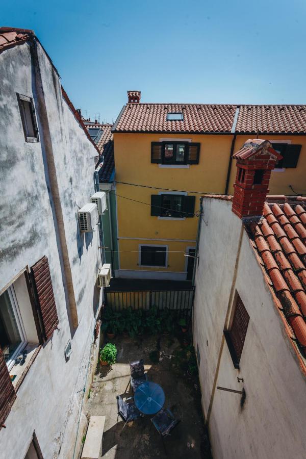 House365 Hotel Копер Екстериор снимка